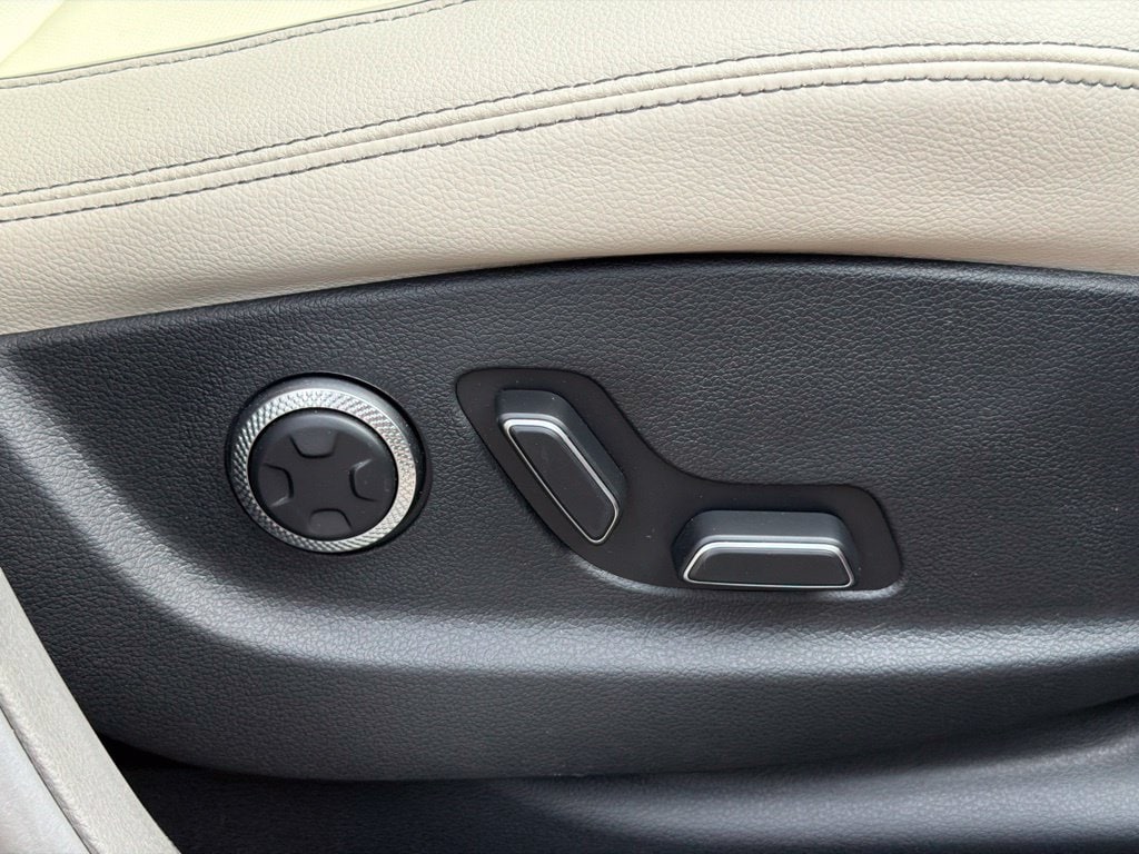 2026 GENESIS GV70 Advanced - Photo 10