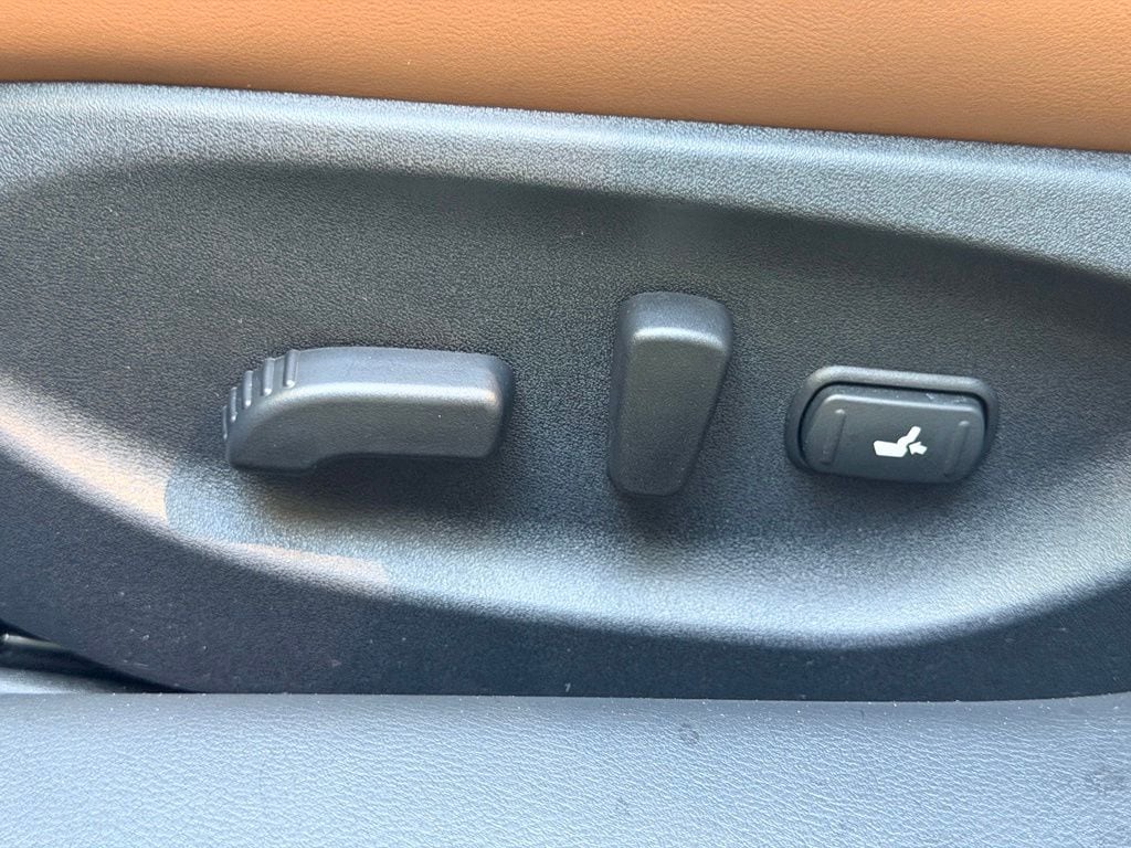 2023 INFINITI Q50 LUXE - Photo 18