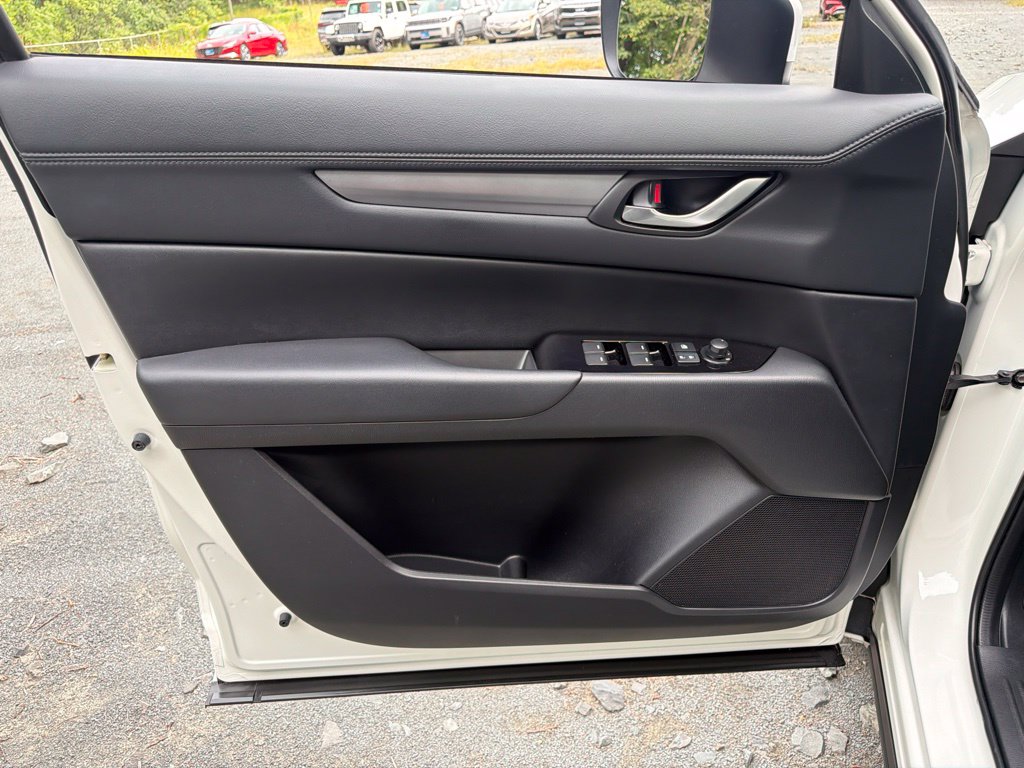 2024 Mazda CX-5 S Select Package - Photo 17