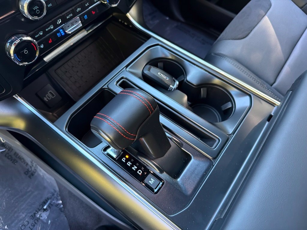 2026 Ford F-150 Raptor - Photo 40