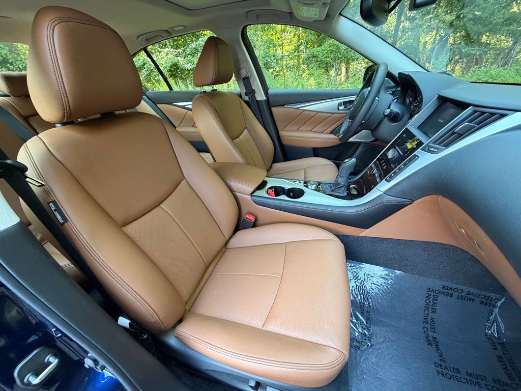 2023 INFINITI Q50 LUXE - Photo 9
