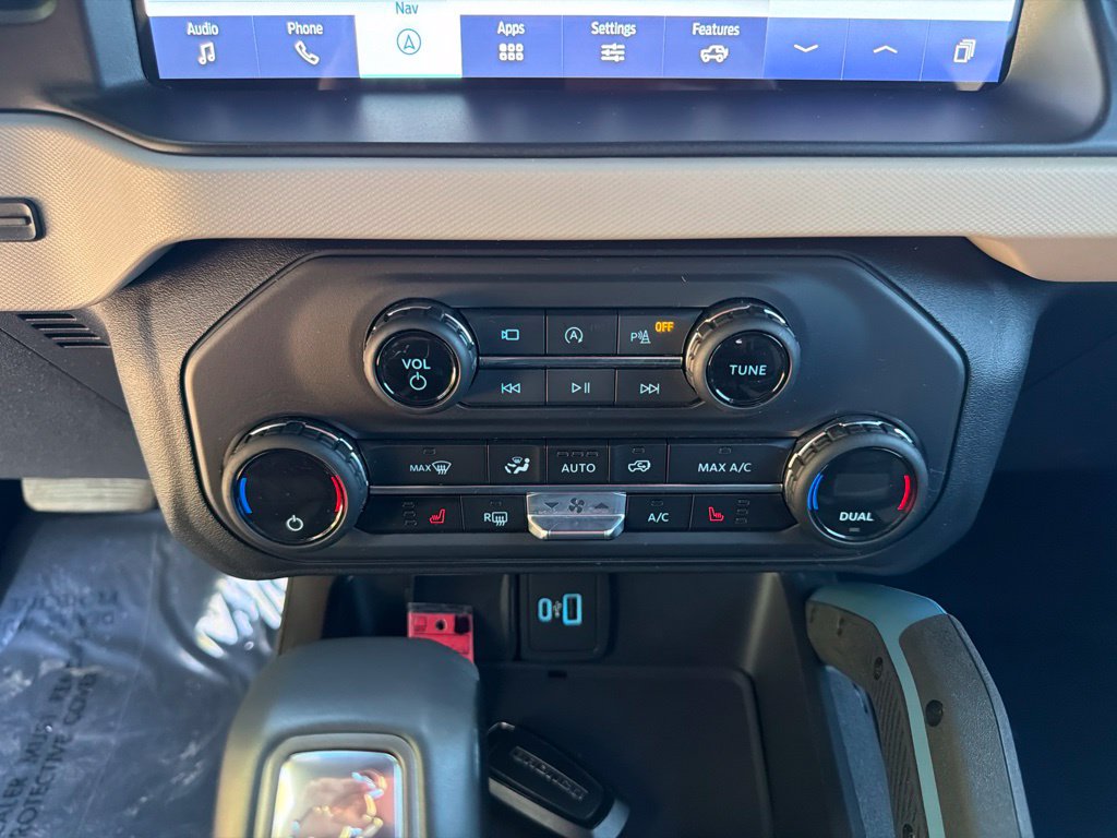 2023 Ford Bronco 4-Door Wildtrak - Photo 32
