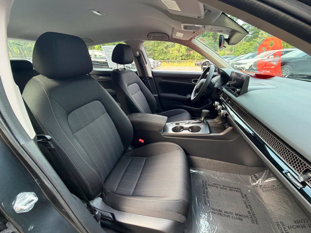 2024 Honda Civic LX - Photo 9