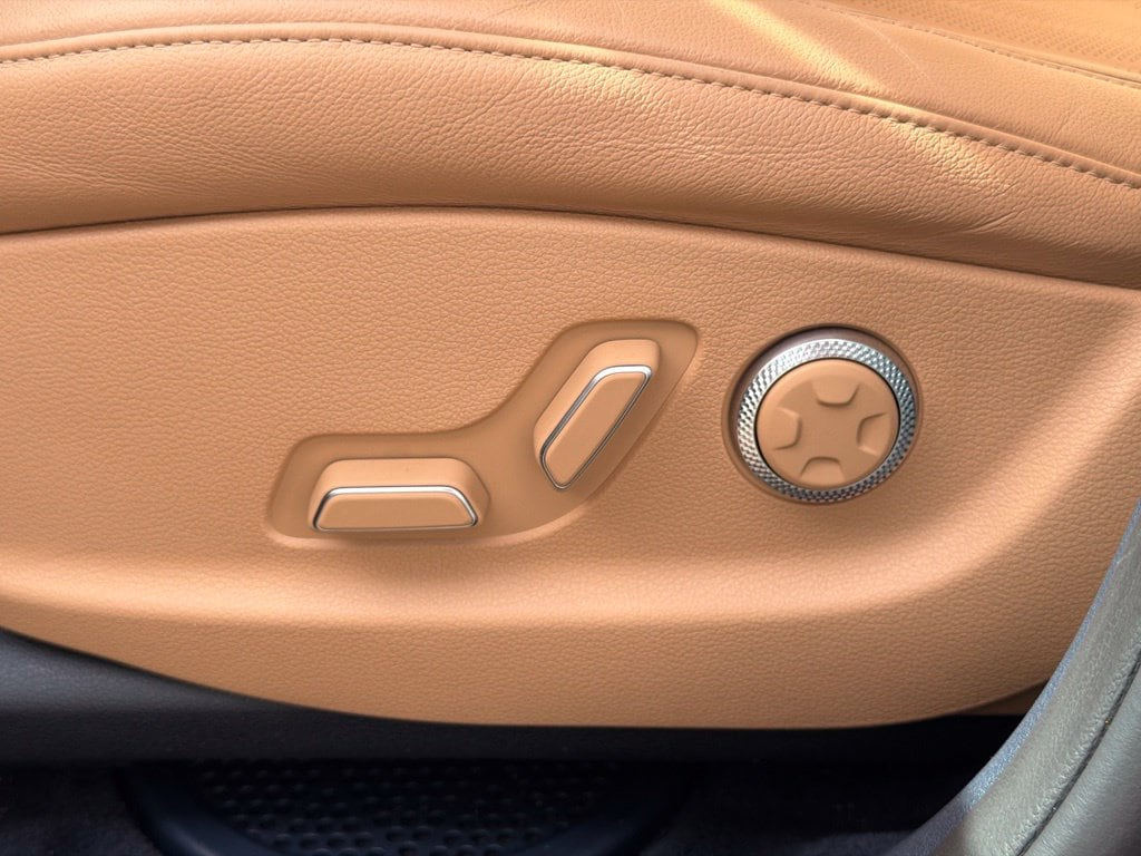 2024 GENESIS GV80 Standard - Photo 20