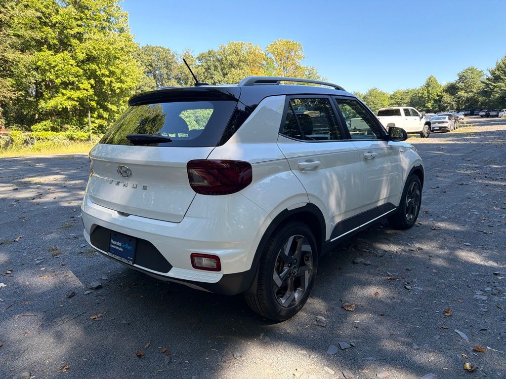 Certified 2023 Hyundai Venue Limited SUV