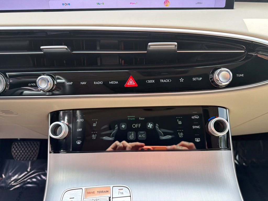 2026 GENESIS GV70 Advanced - Photo 29