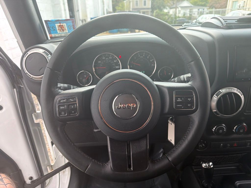 2018 Jeep Wrangler JK Sahara - Photo 16