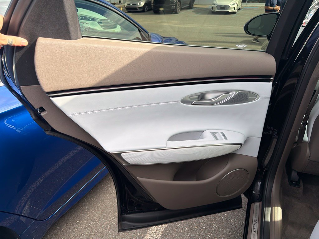2026 GENESIS GV70 Advanced - Photo 16