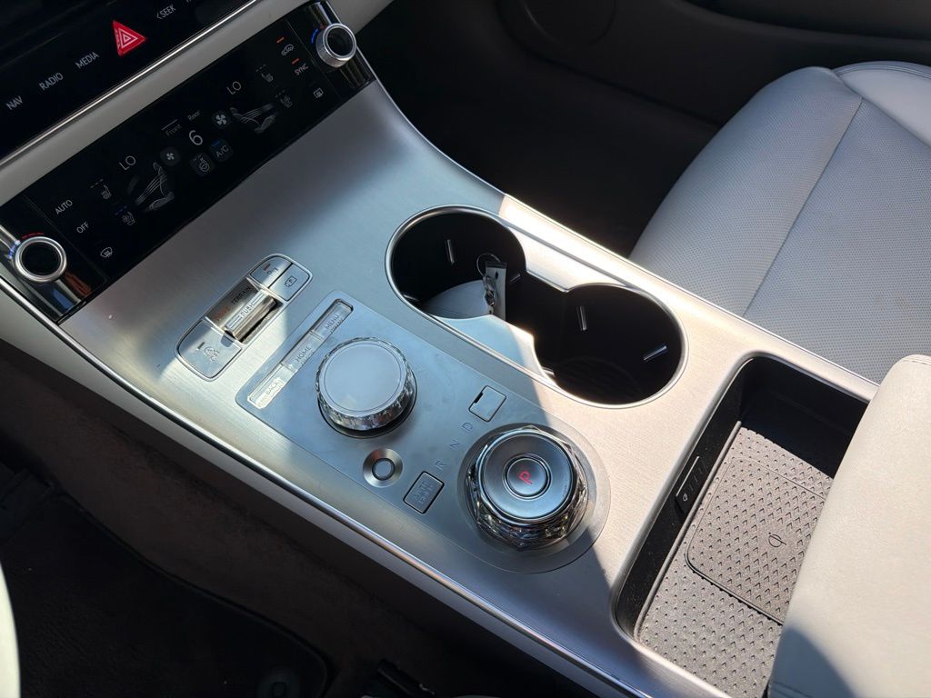 2026 GENESIS GV70 Advanced - Photo 29