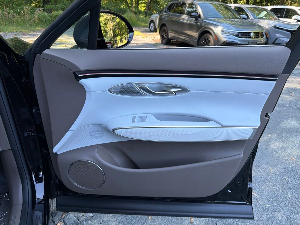 2026 GENESIS GV70 Advanced - Photo 12