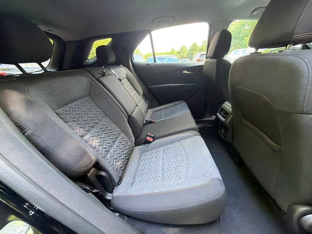 2024 Chevrolet Equinox LT - Photo 11