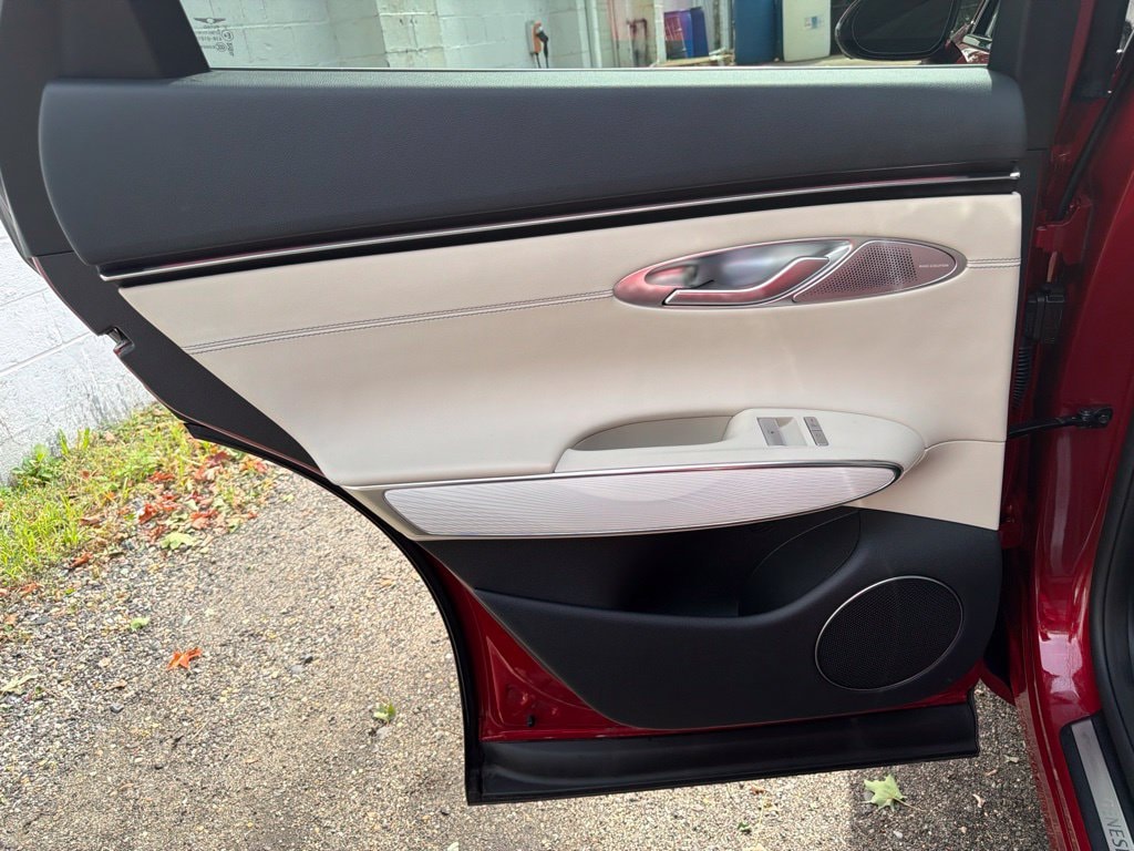 2026 GENESIS GV70 Advanced - Photo 16