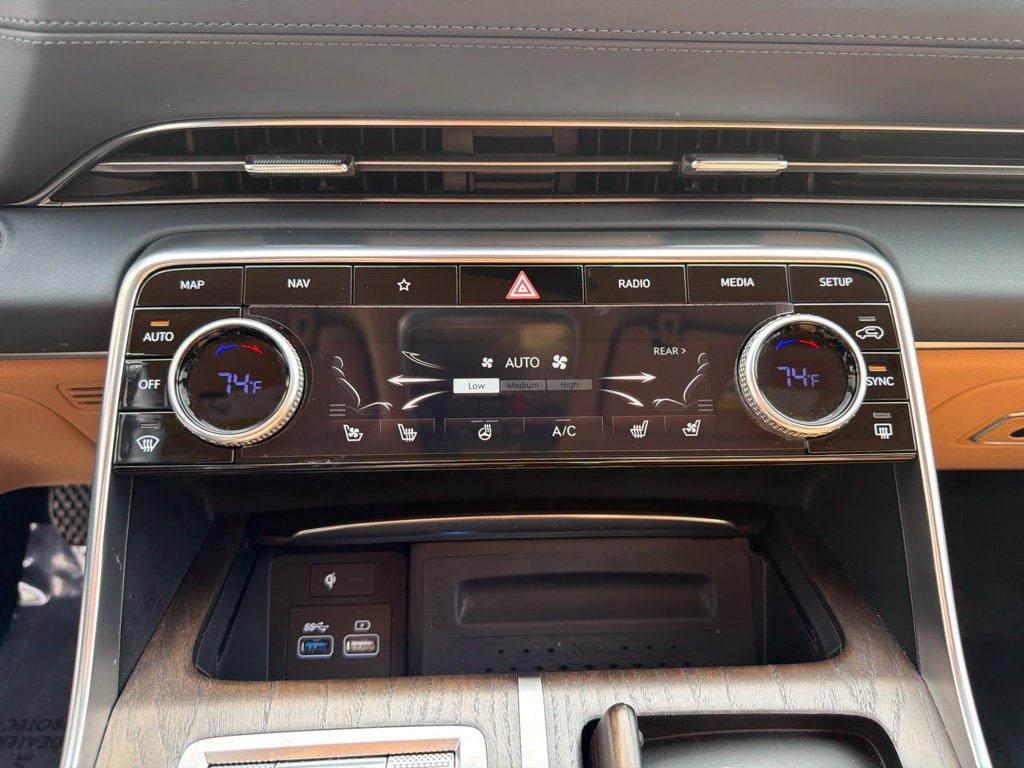 2024 GENESIS GV80 Standard - Photo 29