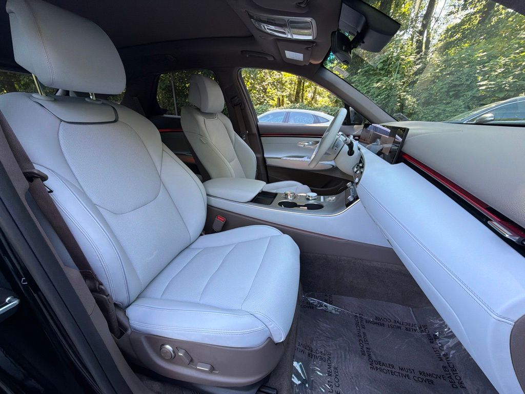 2026 GENESIS GV70 Advanced - Photo 10