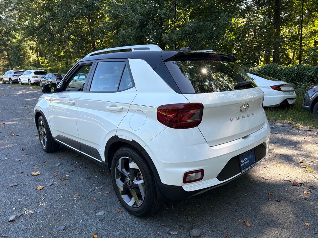Certified 2023 Hyundai Venue Limited SUV