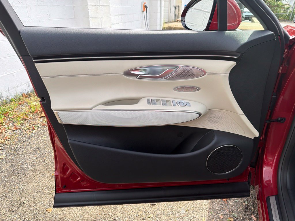 2026 GENESIS GV70 Advanced - Photo 18