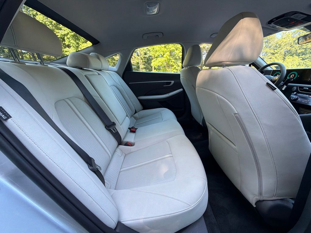 2026 Hyundai Sonata SEL - Photo 11
