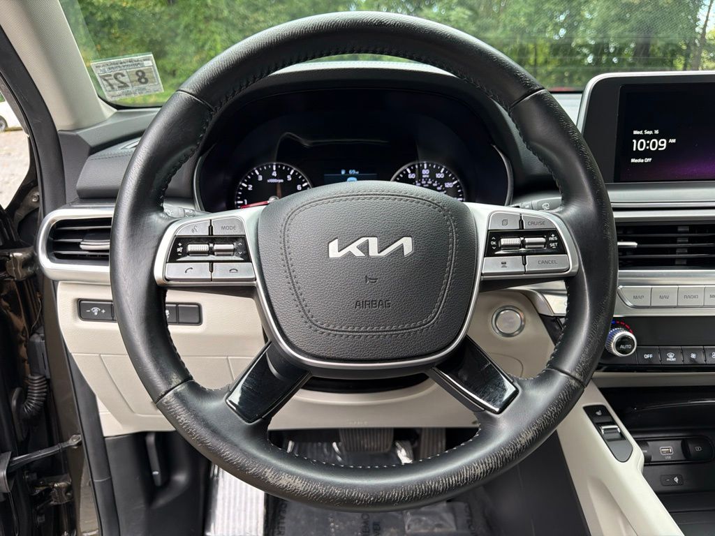 2022 Kia Telluride S - Photo 21