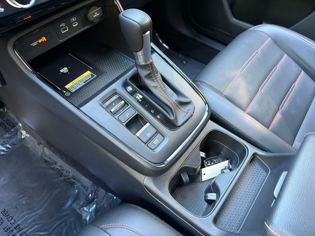 2025 Honda CR-V Sport Touring - Photo 29