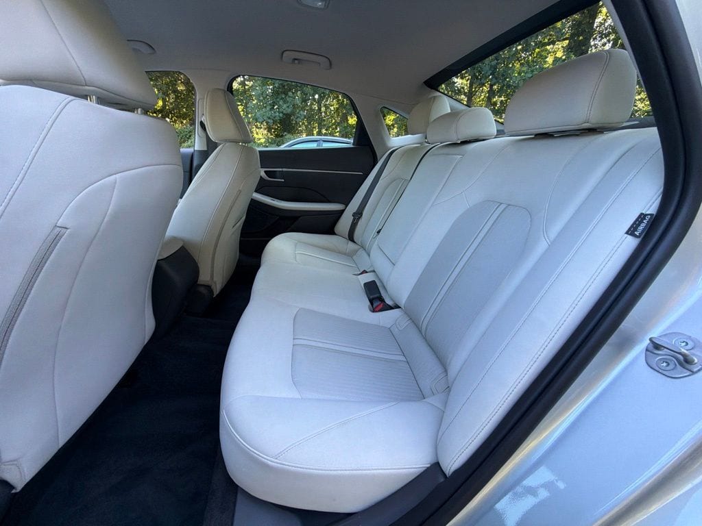 2026 Hyundai Sonata SEL - Photo 13