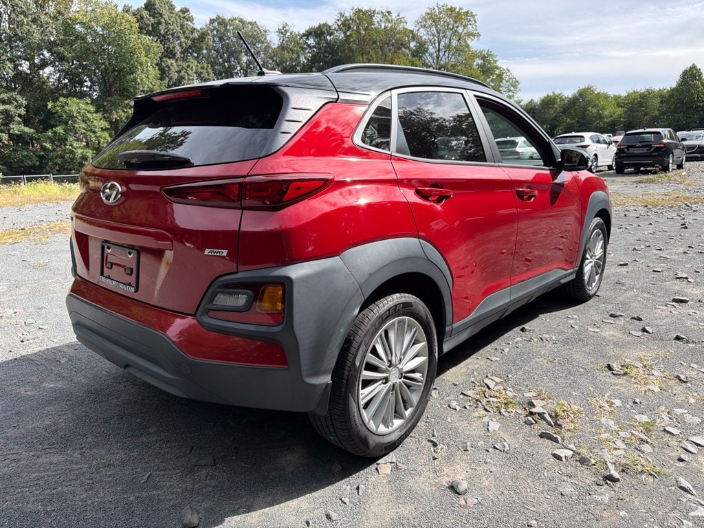 2020 Hyundai Kona SEL - Photo 3