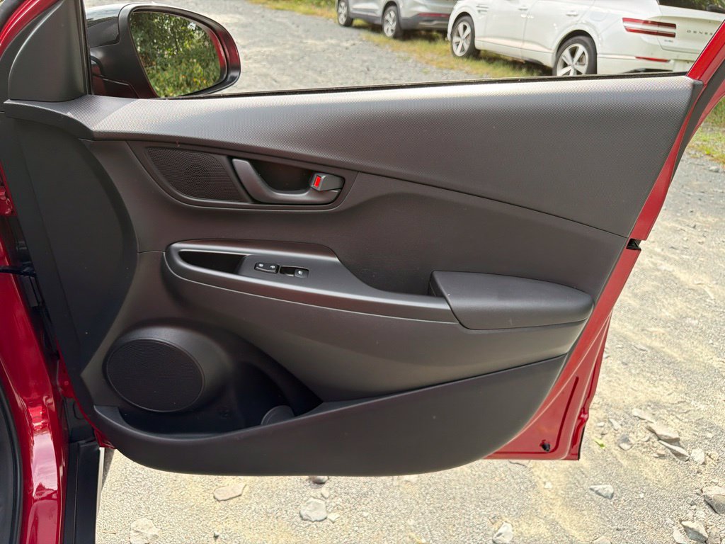 2020 Hyundai Kona SEL - Photo 10