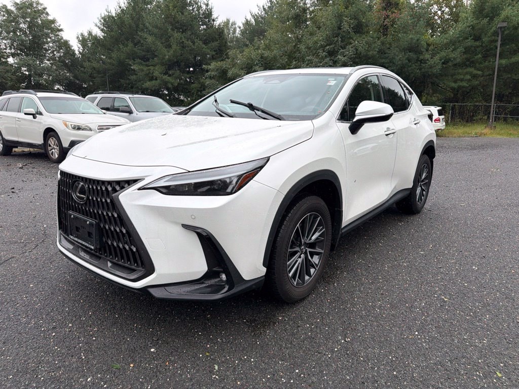 2025 Lexus NX Hybrid