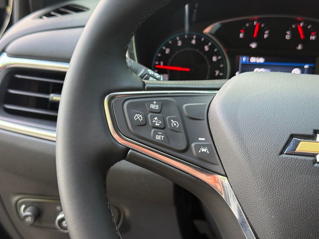 2024 Chevrolet Equinox LT - Photo 22
