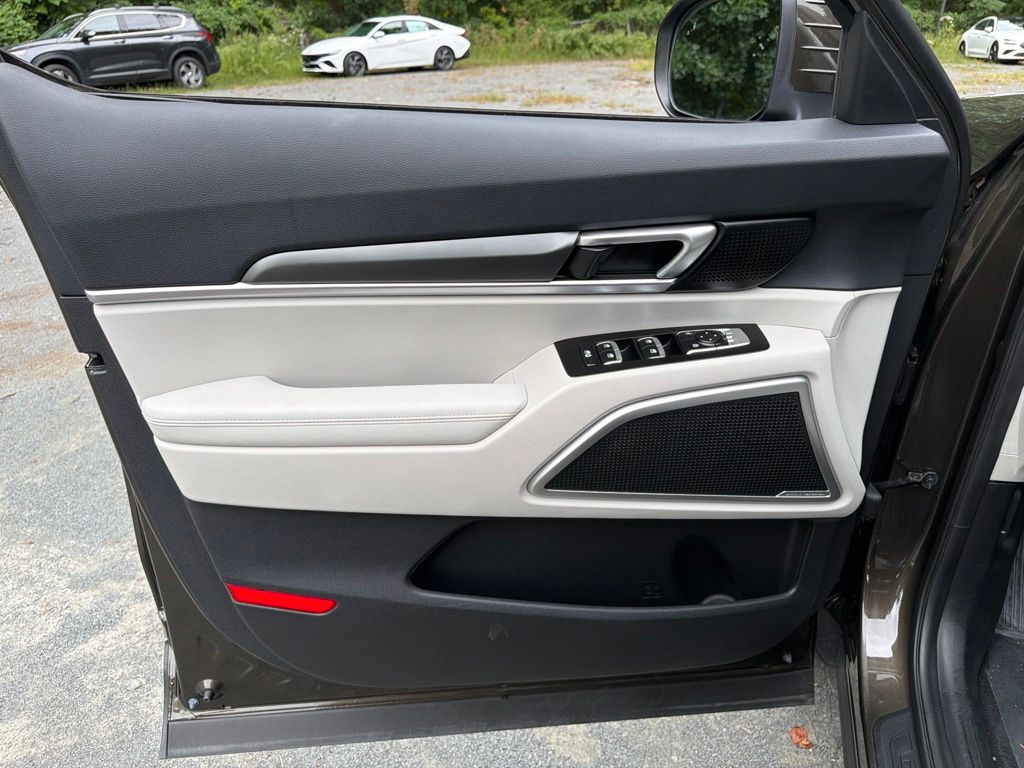 2022 Kia Telluride S - Photo 18