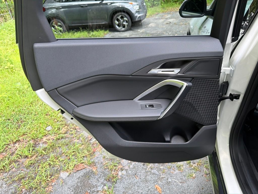 2026 BMW X1 28i - Photo 14