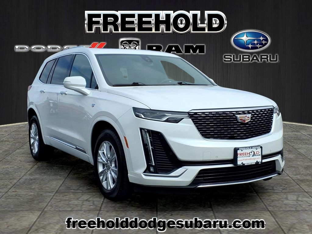 2024 Cadillac XT6