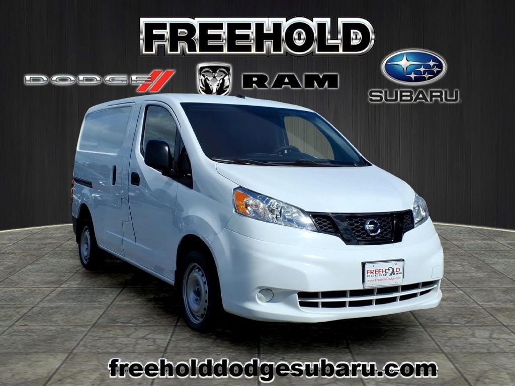 2021 Nissan NV200 S