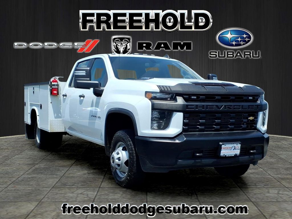 2023 Chevrolet Silverado 3500HD CC