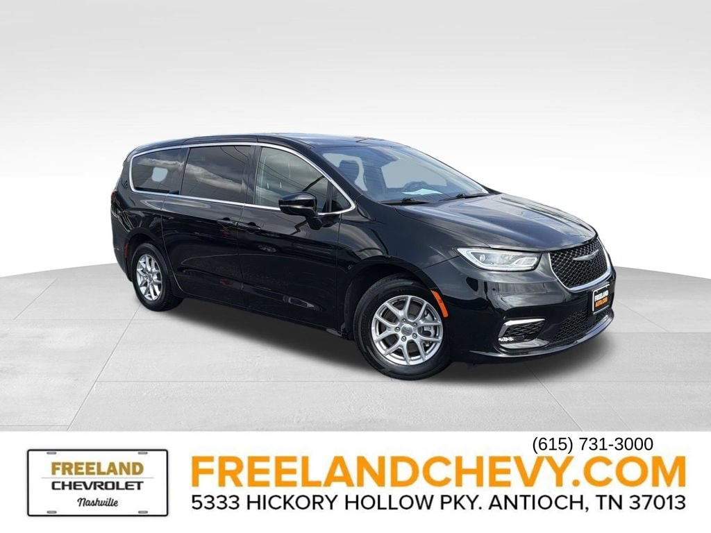 2025 Chrysler Pacifica