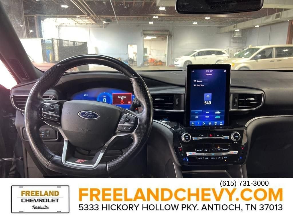 2022 Ford Explorer ST - Photo 27