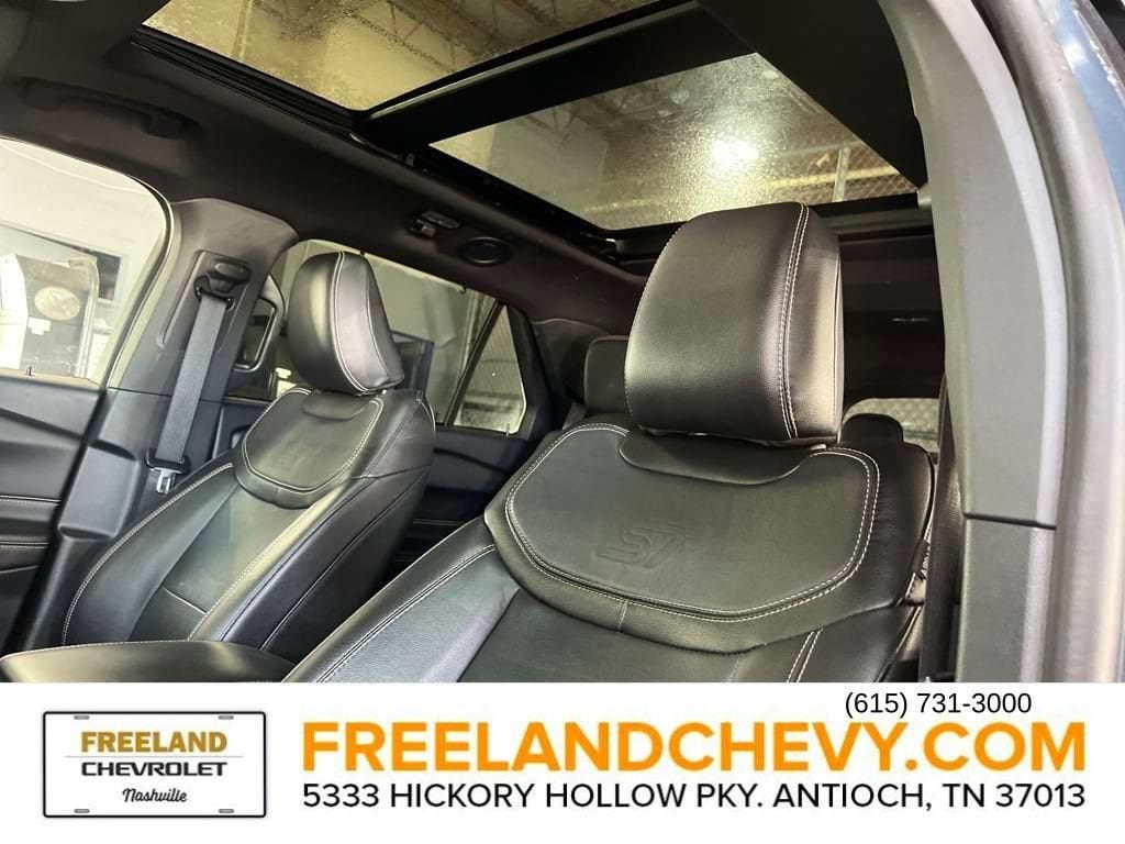 2022 Ford Explorer ST - Photo 23