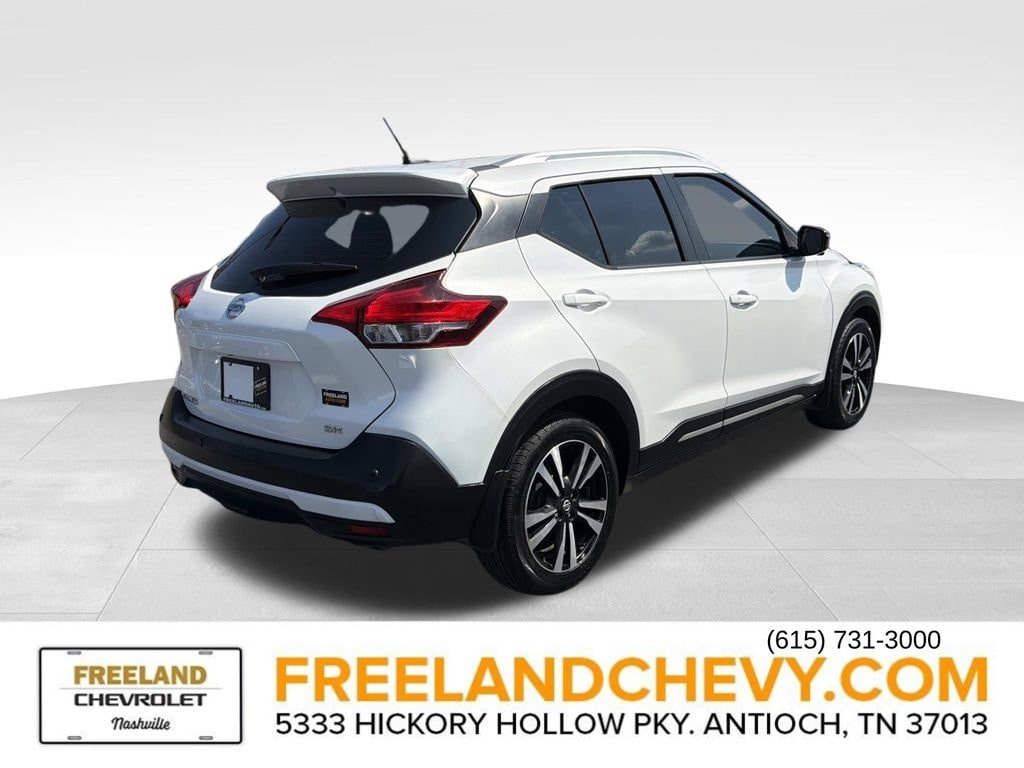 Used 2020 Nissan Kicks SR