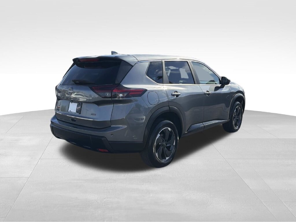 Used 2025 Nissan Rogue SV SUV