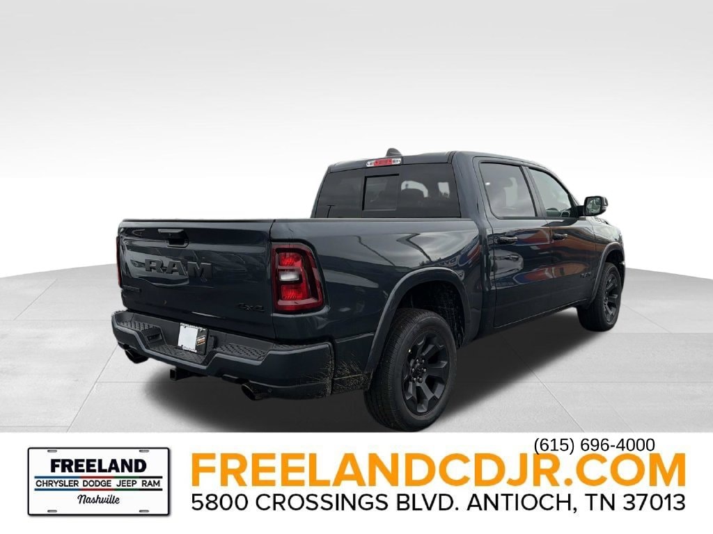 New 2027 Ram 1500 BIG HORN CREW CAB 4X4 5'7 BOX Pickup
