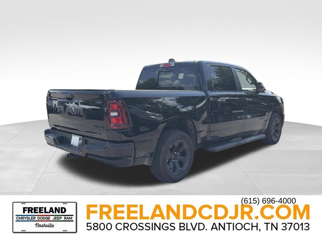 New 2026 Ram 1500 EXPRESS CREW CAB 4X4 5'7 BOX Pickup