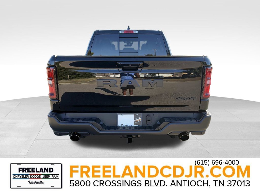 New 2027 Ram 1500 WARLOCK CREW CAB 4X4 5'7 BOX Pickup