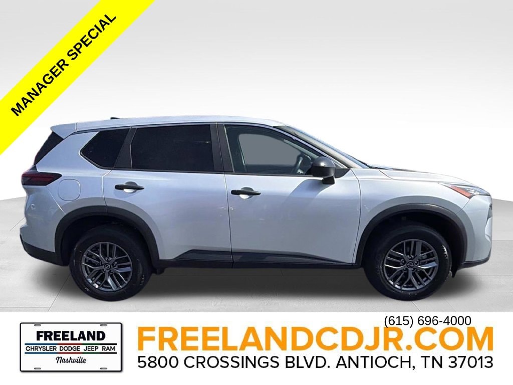 Used 2024 Nissan Rogue S SUV