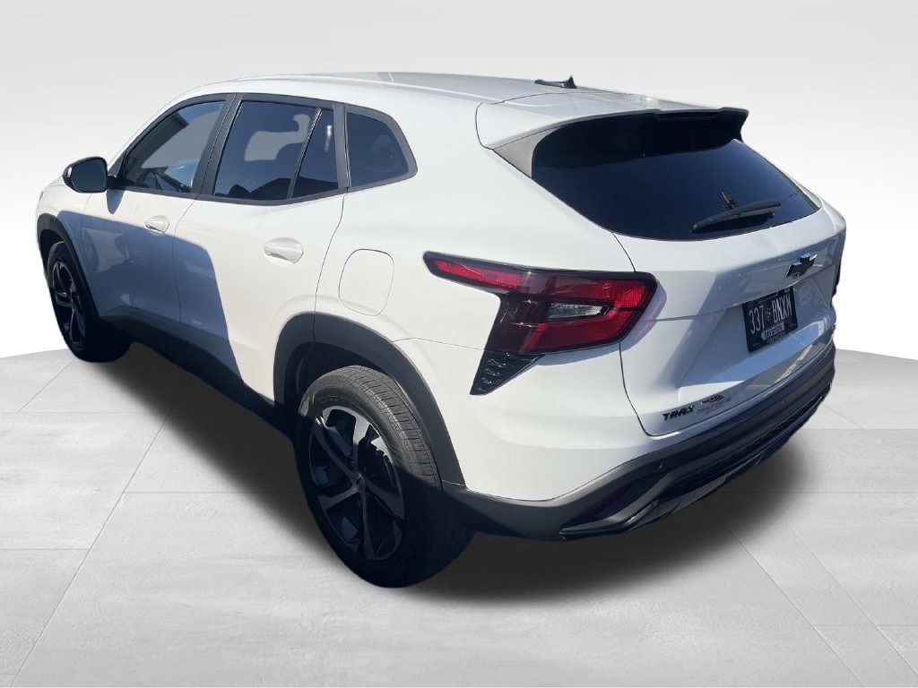 Used 2025 Chevrolet Trax 1RS SUV