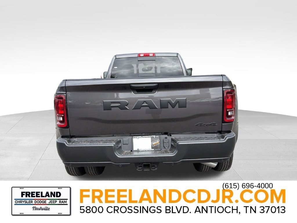 New 2027 Ram 3500 TRADESMAN CREW CAB 4X4 8' BOX Pickup