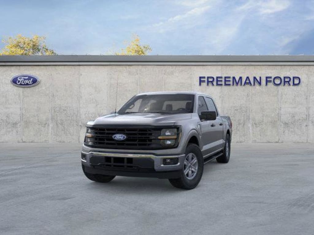 New 2025 Ford F-150 XLT XLT 2WD SuperCrew 5.5 Box