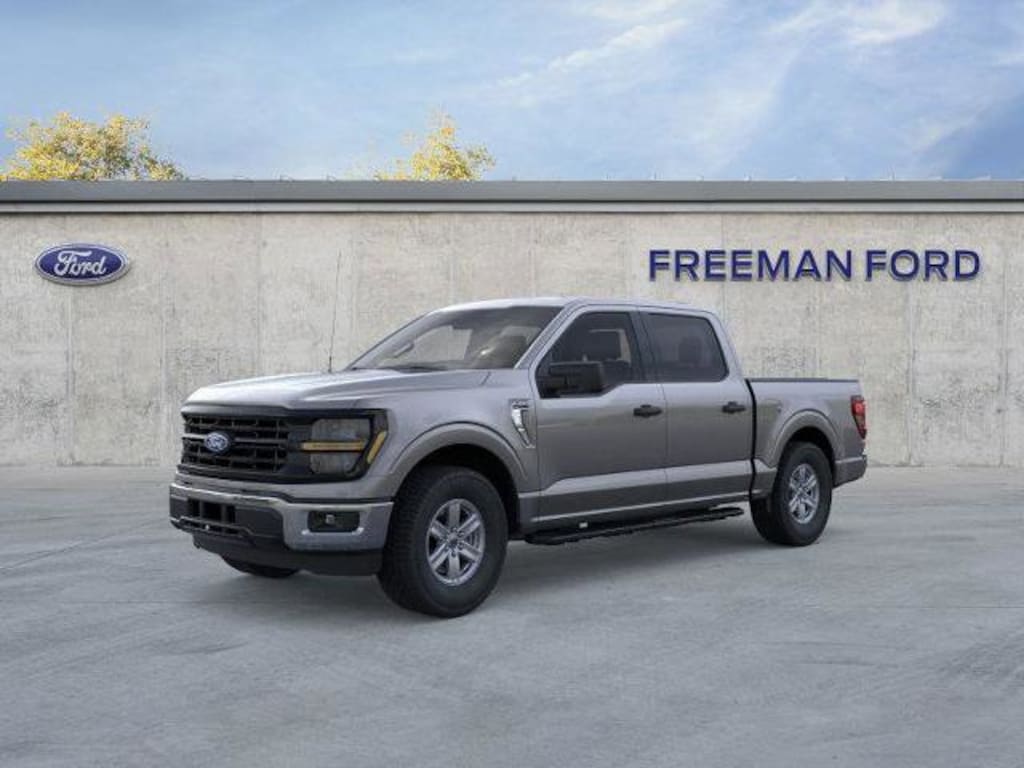 New 2025 Ford F-150 XLT XLT 2WD SuperCrew 5.5 Box
