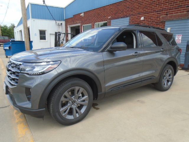 2026 Ford Explorer Active SUV