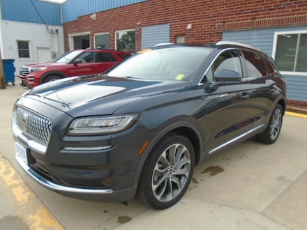 2022 Lincoln Nautilus Reserve SUV