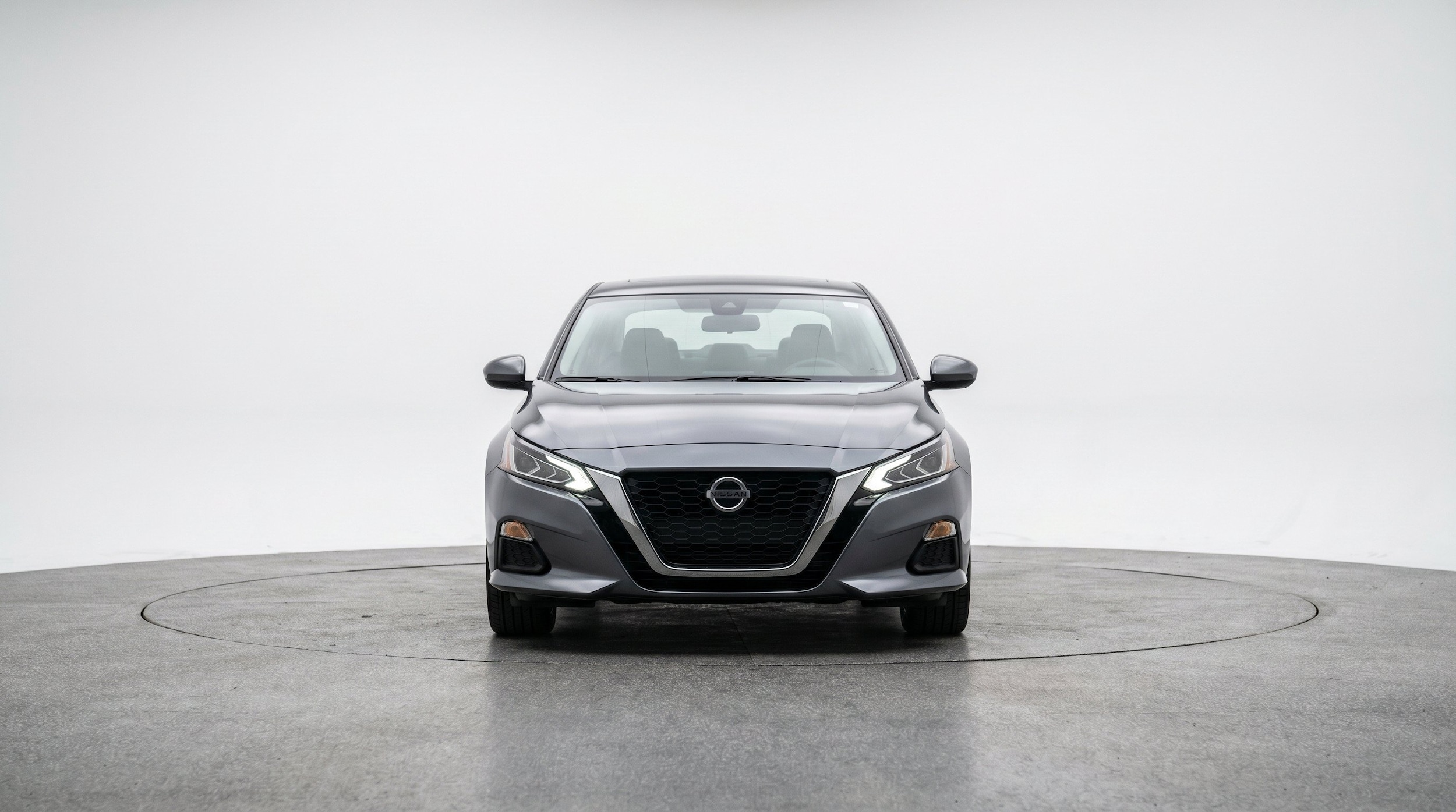 Thumbnail: 2025 Nissan Altima - 2