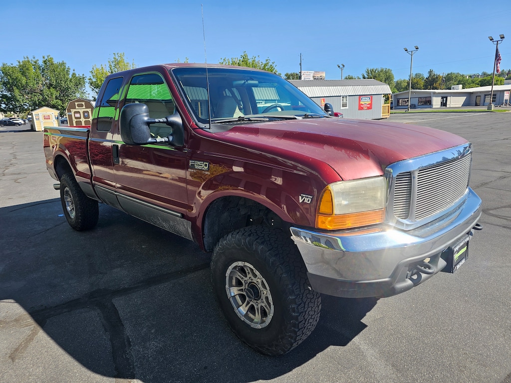 Used 2000 Ford Super Duty F-250 Truck